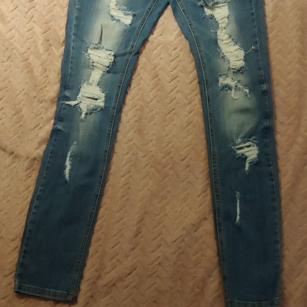 Jeans - Picture 2 of 2